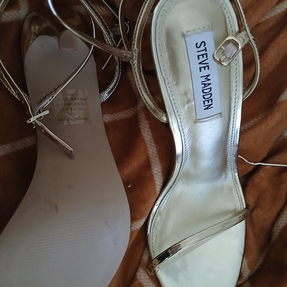 Steve Madden Metallic Gold Strappy Heels